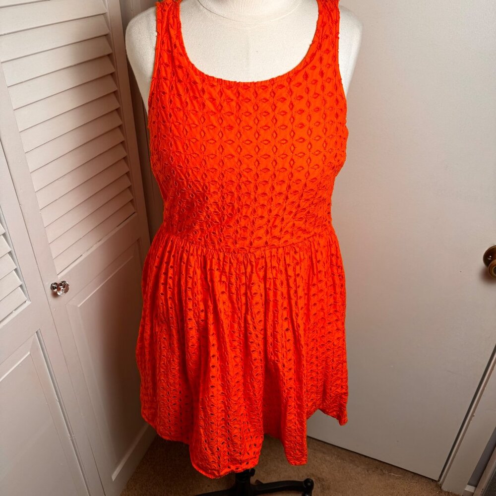 OLD NAVY ORANGE EYELET LINED FIT AND FLARE SLEEVELESS SUMMER DRESS